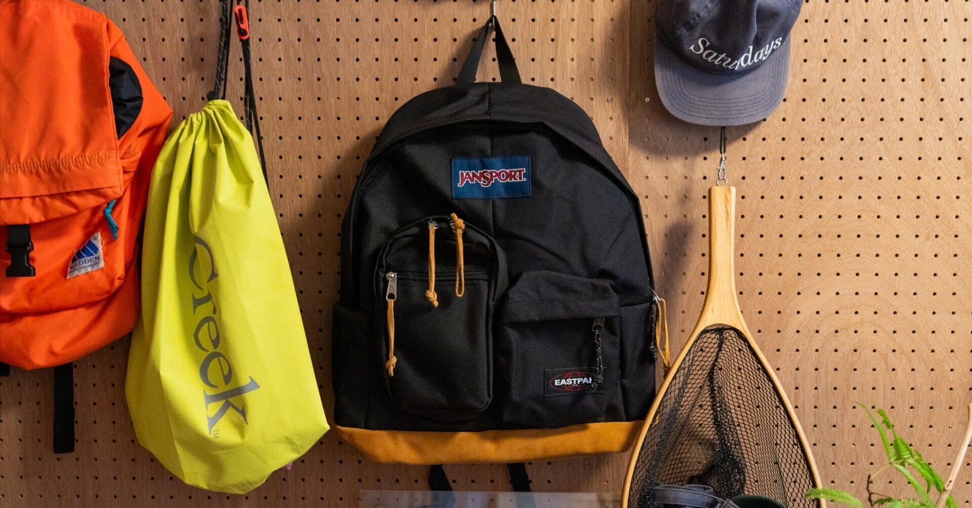 JANSPORT × EASTPAK × BEAMSのコラボリュック「Hybrid Pack」を買っ