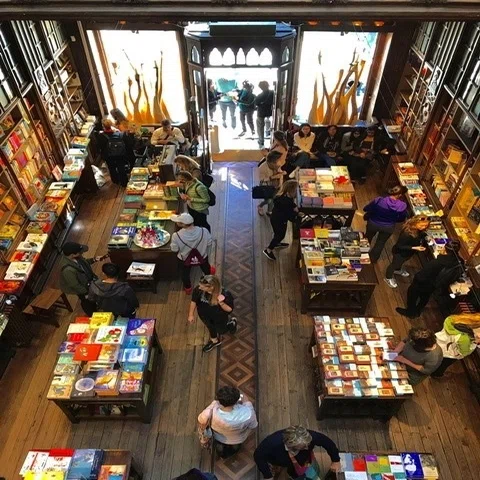 世界一美しい本屋 〜ポルトガルの美しい街ポルト①〜｜のりまき