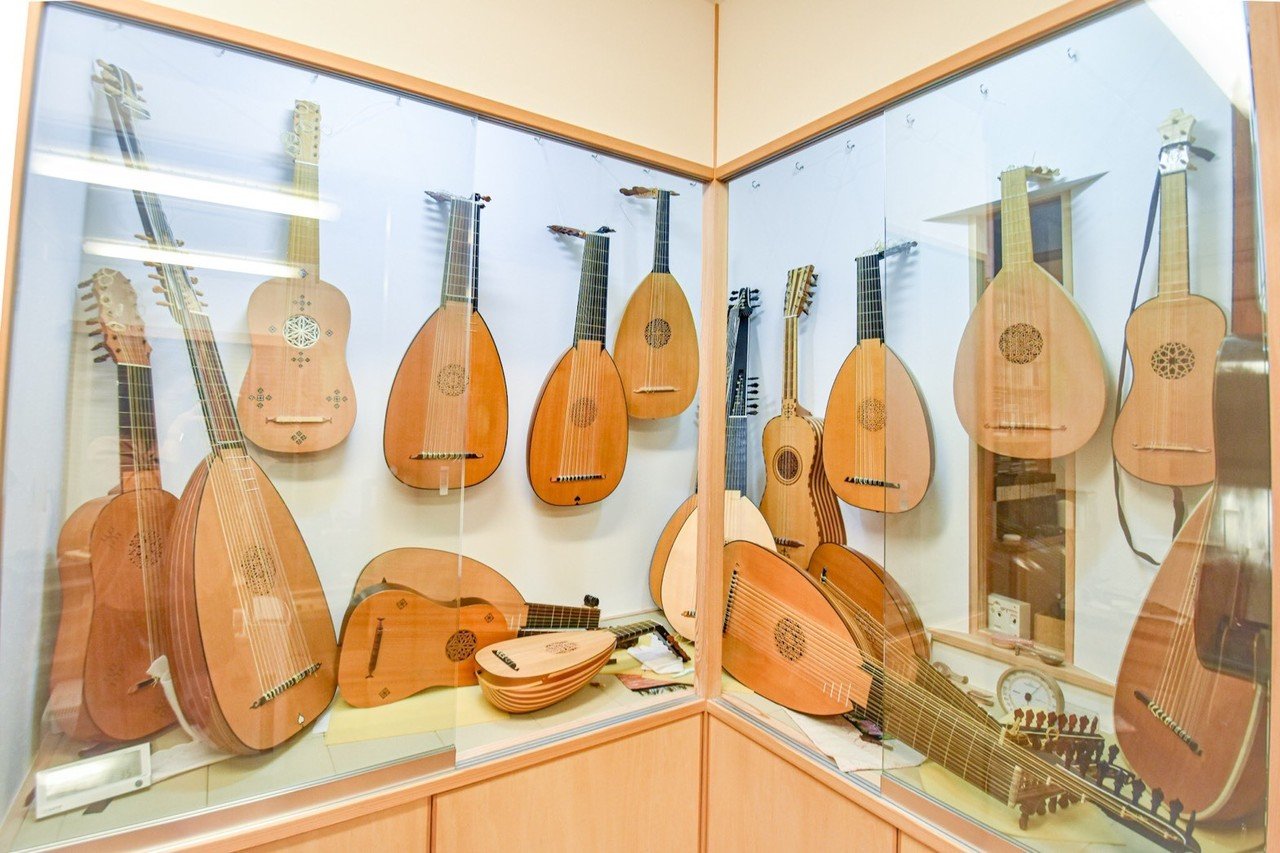 はじめてのリュート｜櫻田 亨(Sakurada Toru) ｜おやすみリュート