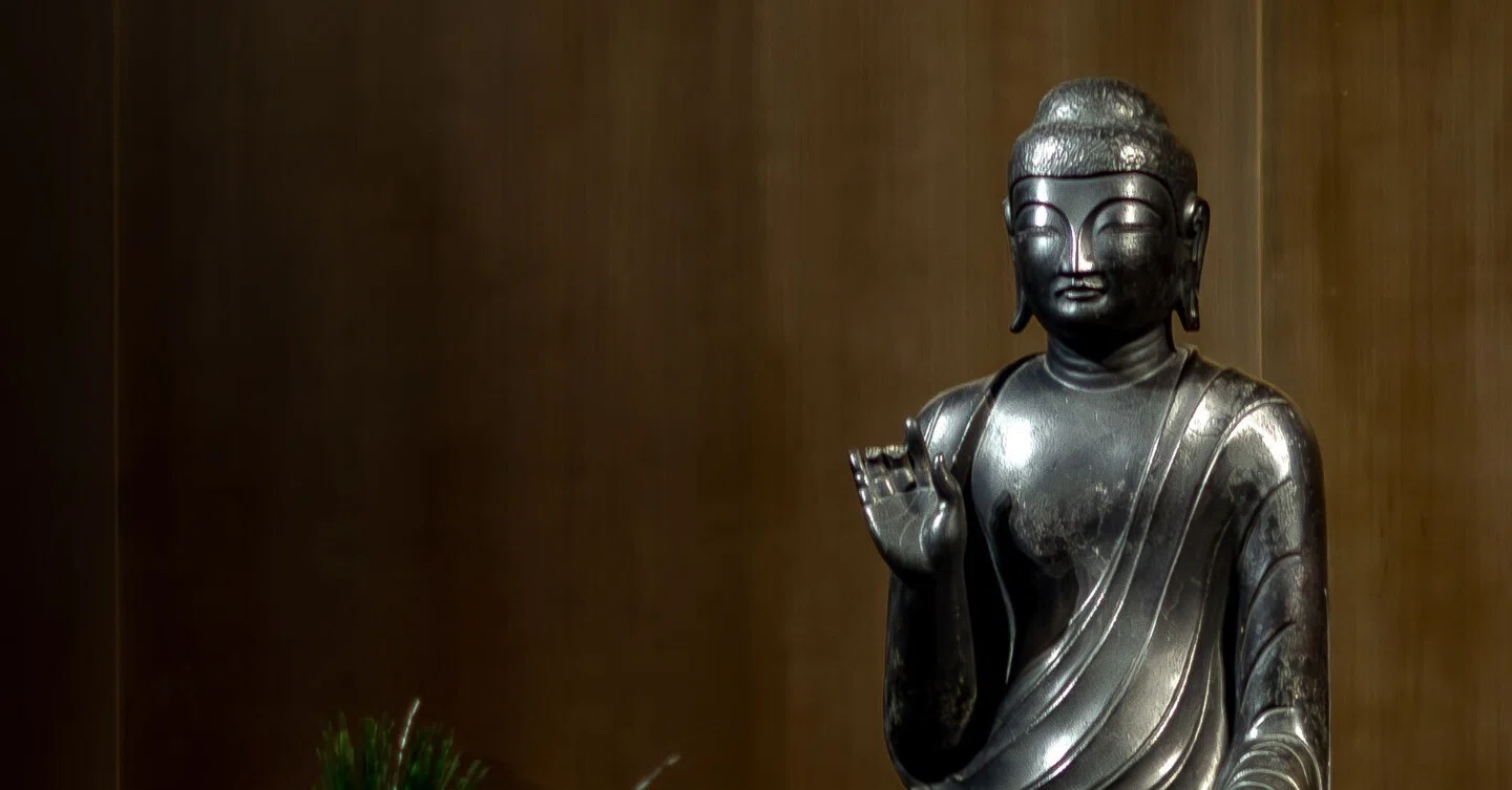 忘れられていた寺宝／深大寺の白鳳仏 ― 釈迦如来倚像【前編