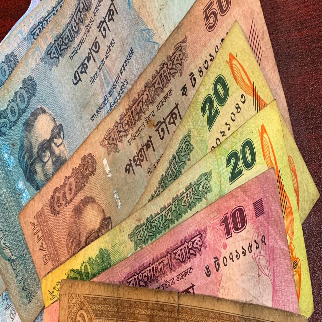 海外紙幣　バングラデシュ　タカ　1000タカ　10枚 海外紙幣 バングラデシュ タカ 1000タカ 10枚 海外紙幣 バングラデシュ