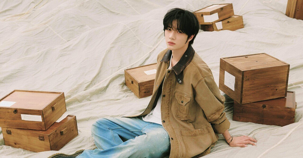 TXT MEMORIESメモリーズ2018-2020ヨンジュンスビンボムギュテヒ TOMORROW X TOGETHERのスビン＆ボムギュがソウルを散策、「SPUR」で
