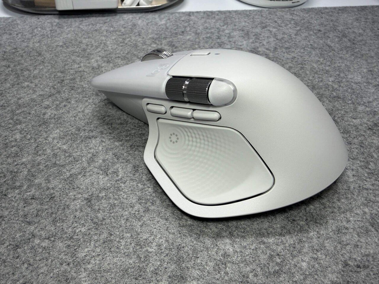 MX MASTER 4のペイルグレーって汚れやすい？｜3カ月使い続けた実際を見