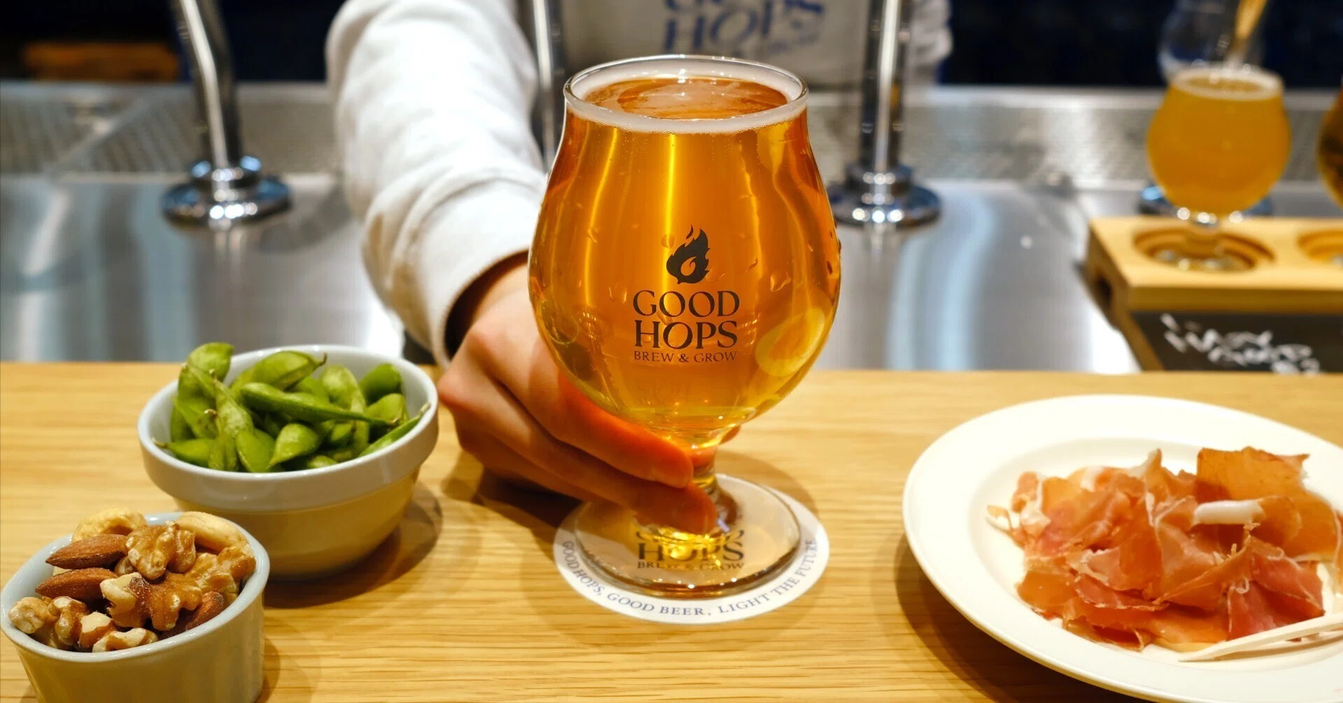 1杯のクラフトビールが、未来のホップ畑につながっていく｜田村淳一