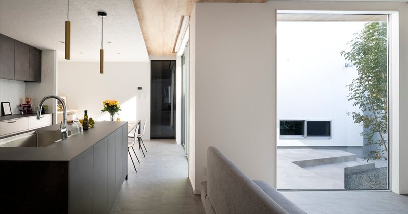 岸和田にできた、中庭のある平屋