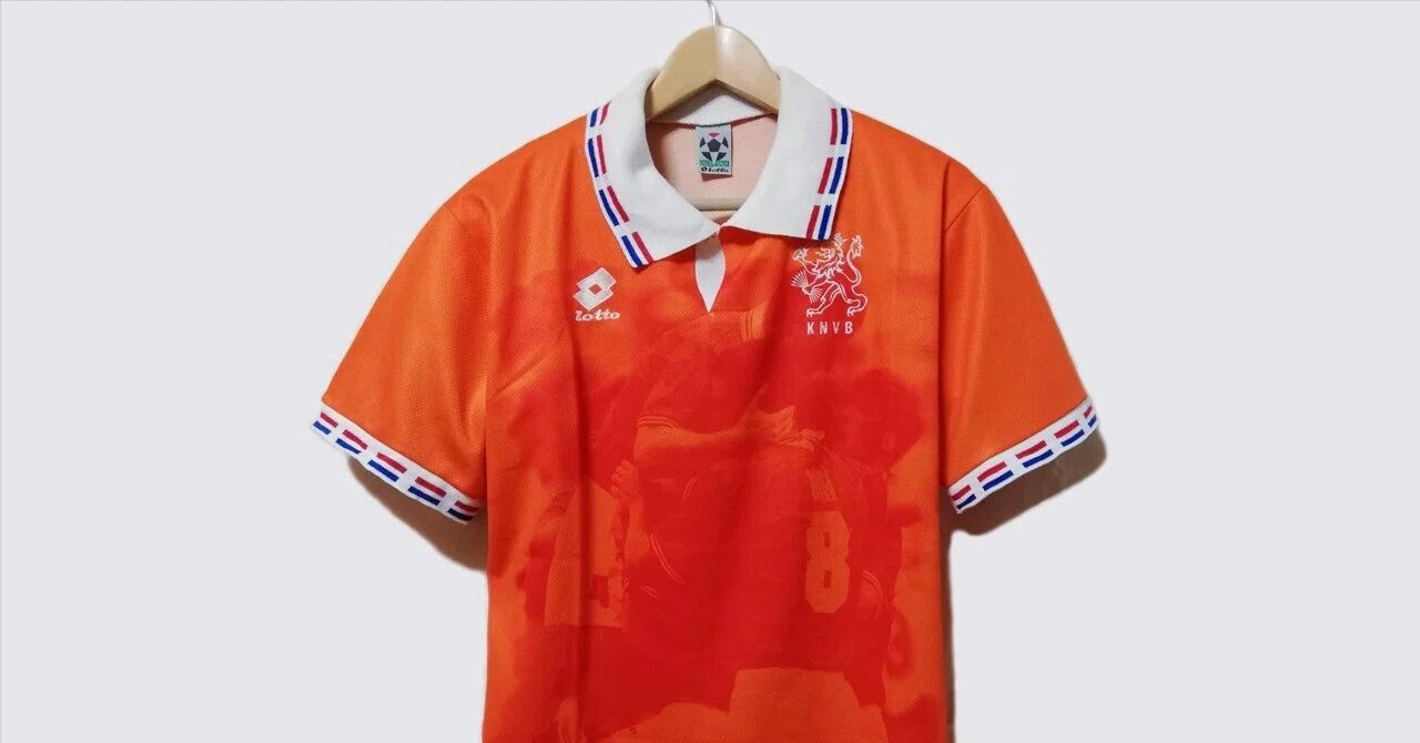 今年で30周年！オランダ代表、選手を写し出す「Euro1996」ユニフォーム