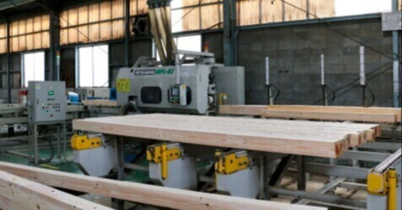 木工機械：プレカット（木をあらかじめ切る）加工システム｜大森商機 