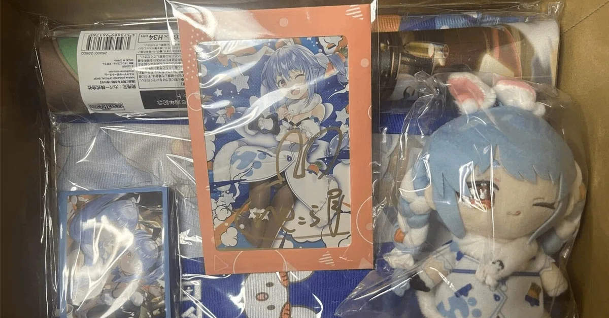 新品 未使用 貴重なぺこらマミーグッズ　兎田ぺこら 活動6周年記念　4点セット 推し活日記「兎田ぺこら 活動6周年記念セット / 活動6周年記念フル