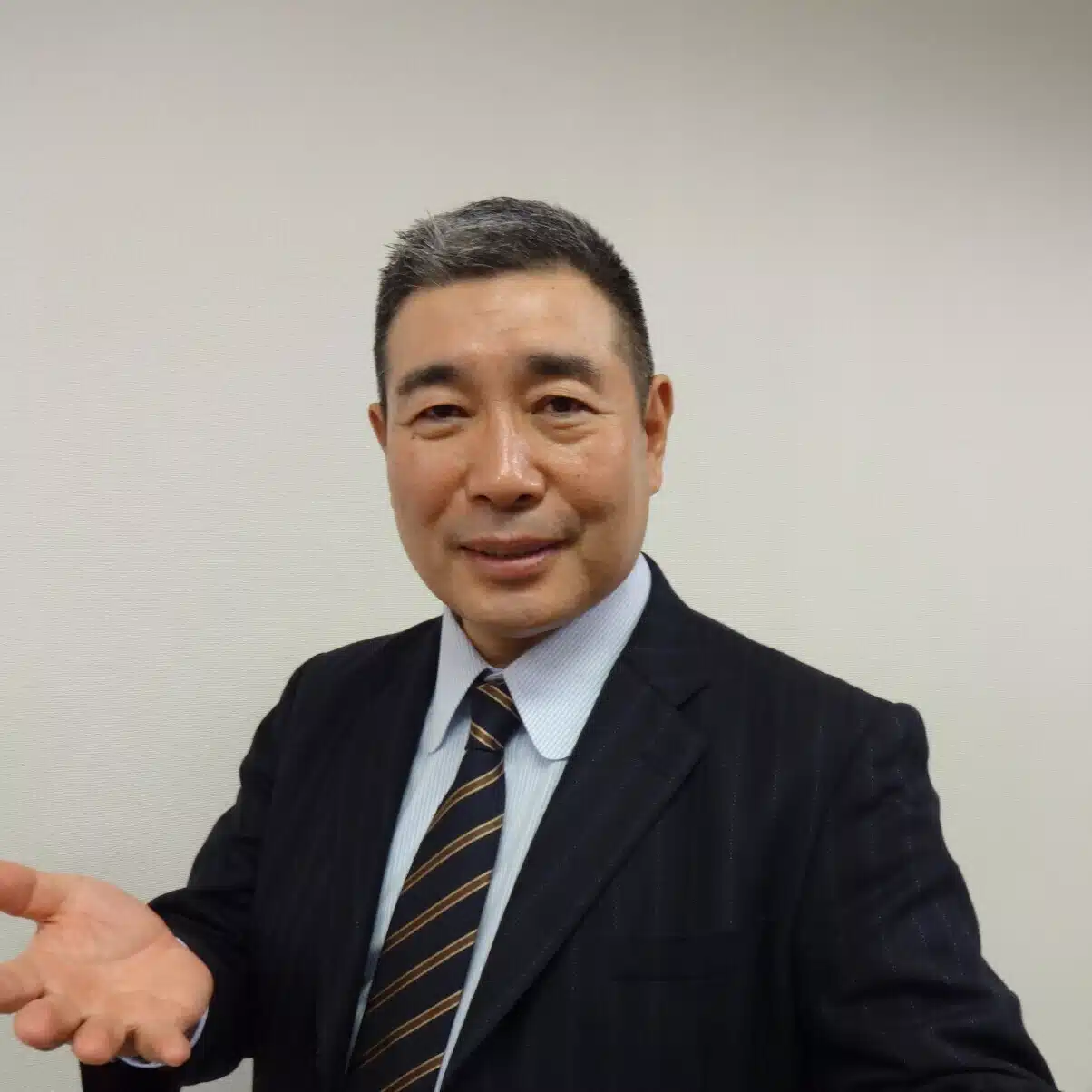 藤本邦之：研修講師　ヒューマンアセスメント合格ノウハウなどの発信　有限会社オーバルマネジメント