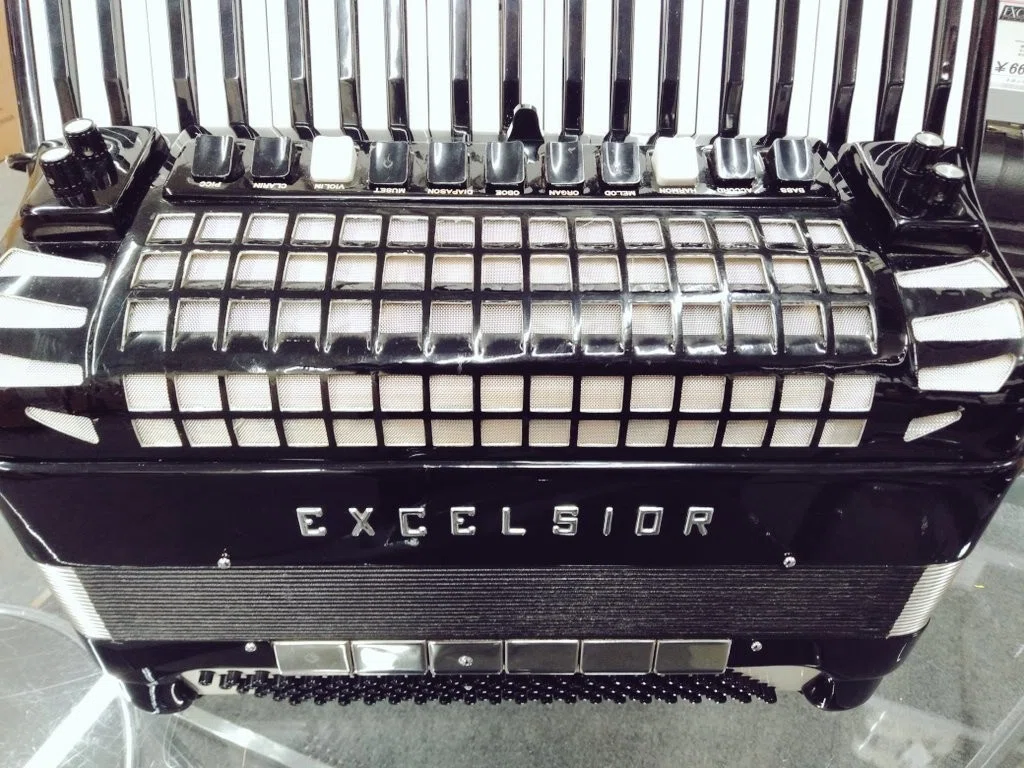 高級 ふさわしかっ EXCELSIOR 400 アコーディオン 120ベース 41鍵盤