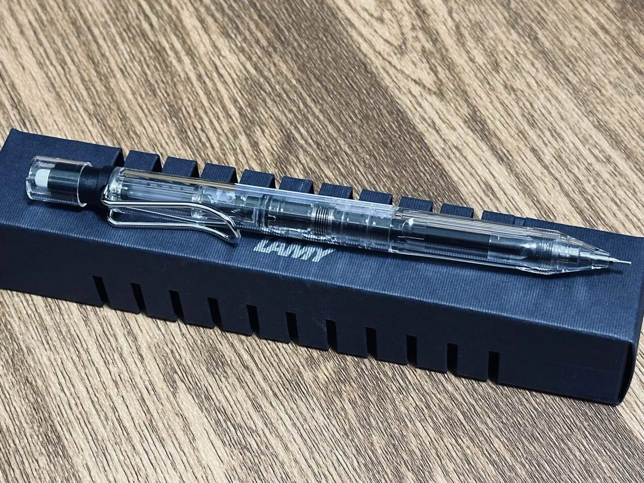 LAMYブランドで中身がクルトガのシャープペンシルを買った｜菊永きくりん
