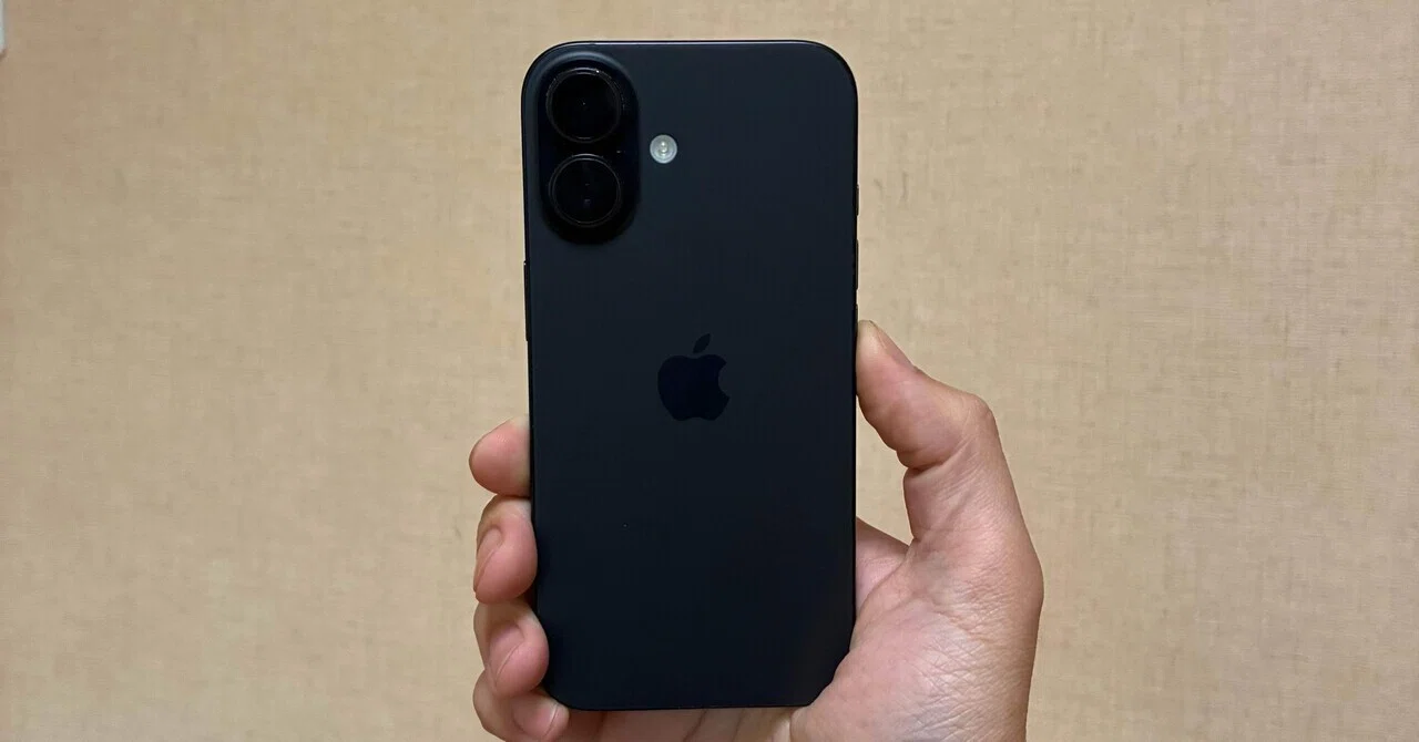 iPhone16を1年使った長期レビューとiPhone17e乗り換え比較！性能の違い