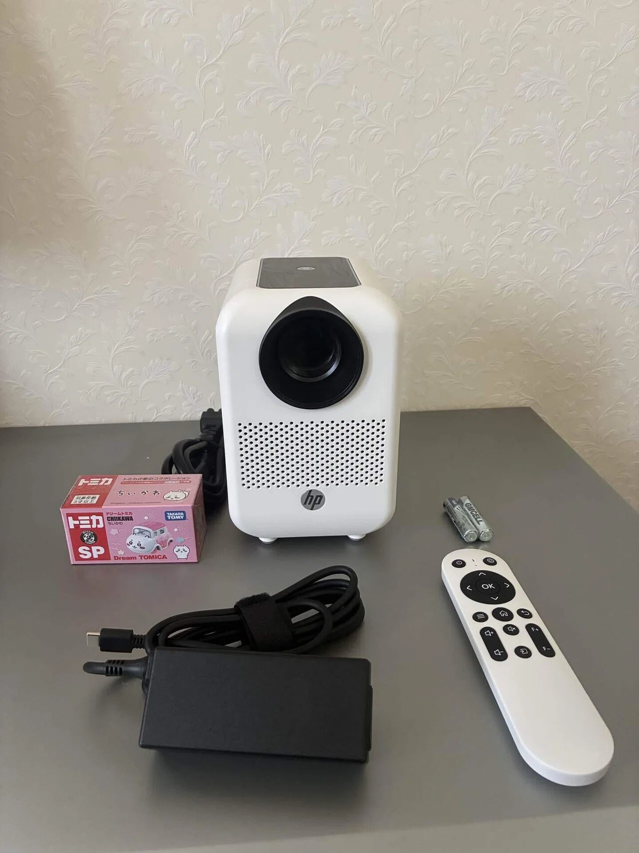 6,980円で夢を買う。HP CC180Wで始めた「不完全で最高な