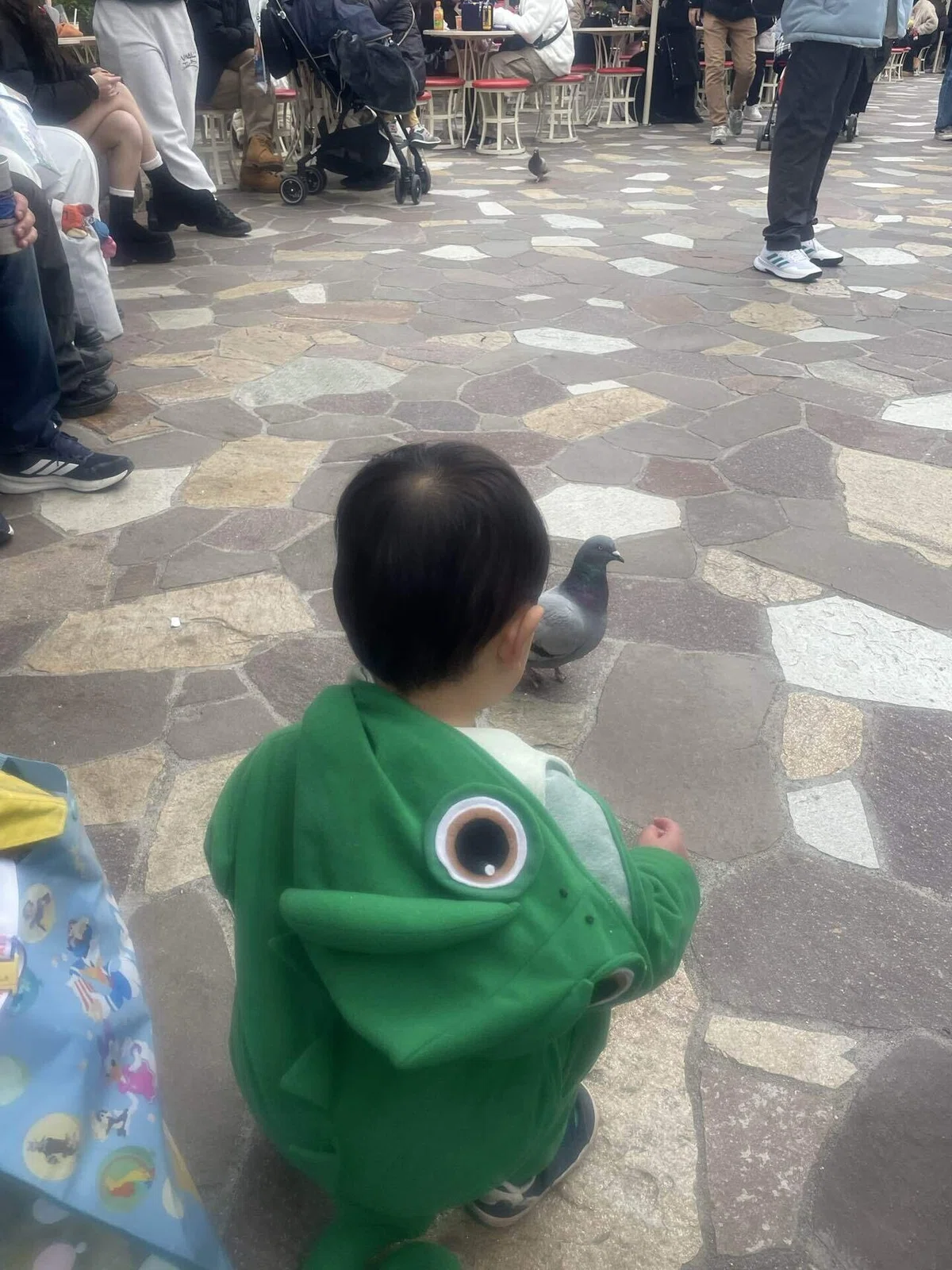 [Parenting Diary] Going to Disney as Rapunzel and Pascal｜蜜柑