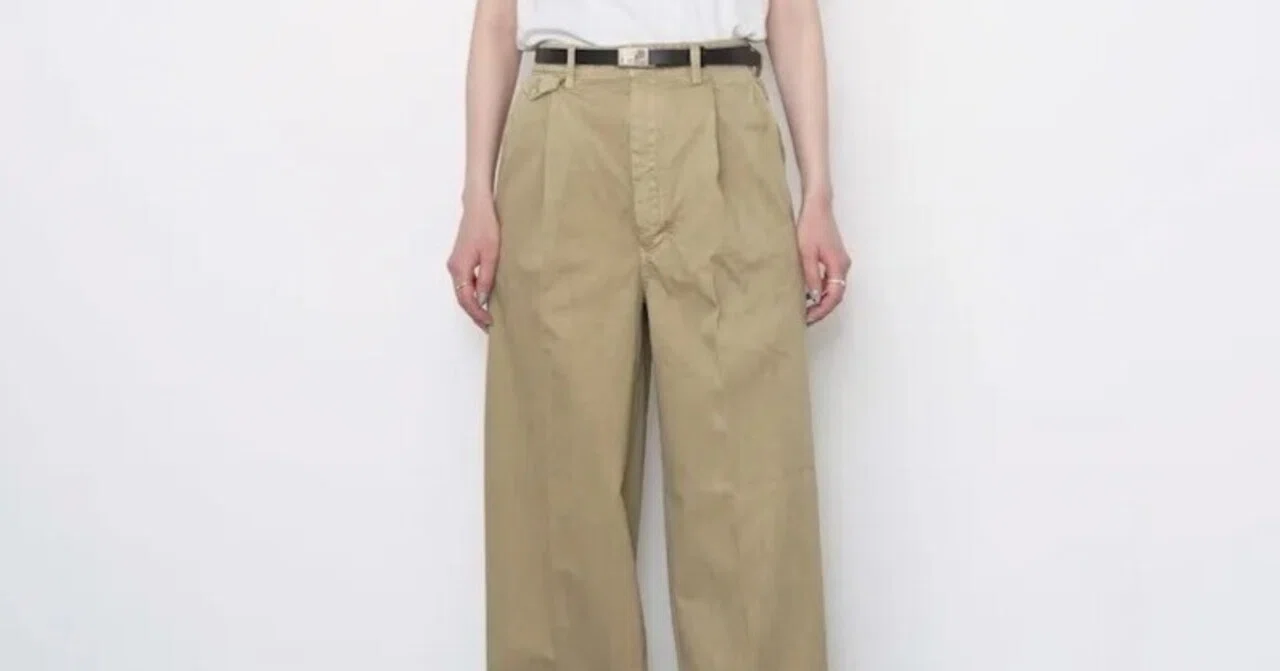 AURALEE チノパン Auralee Garment-Dyed Finx Light Chino One-Tuck Wide Pants - Beige