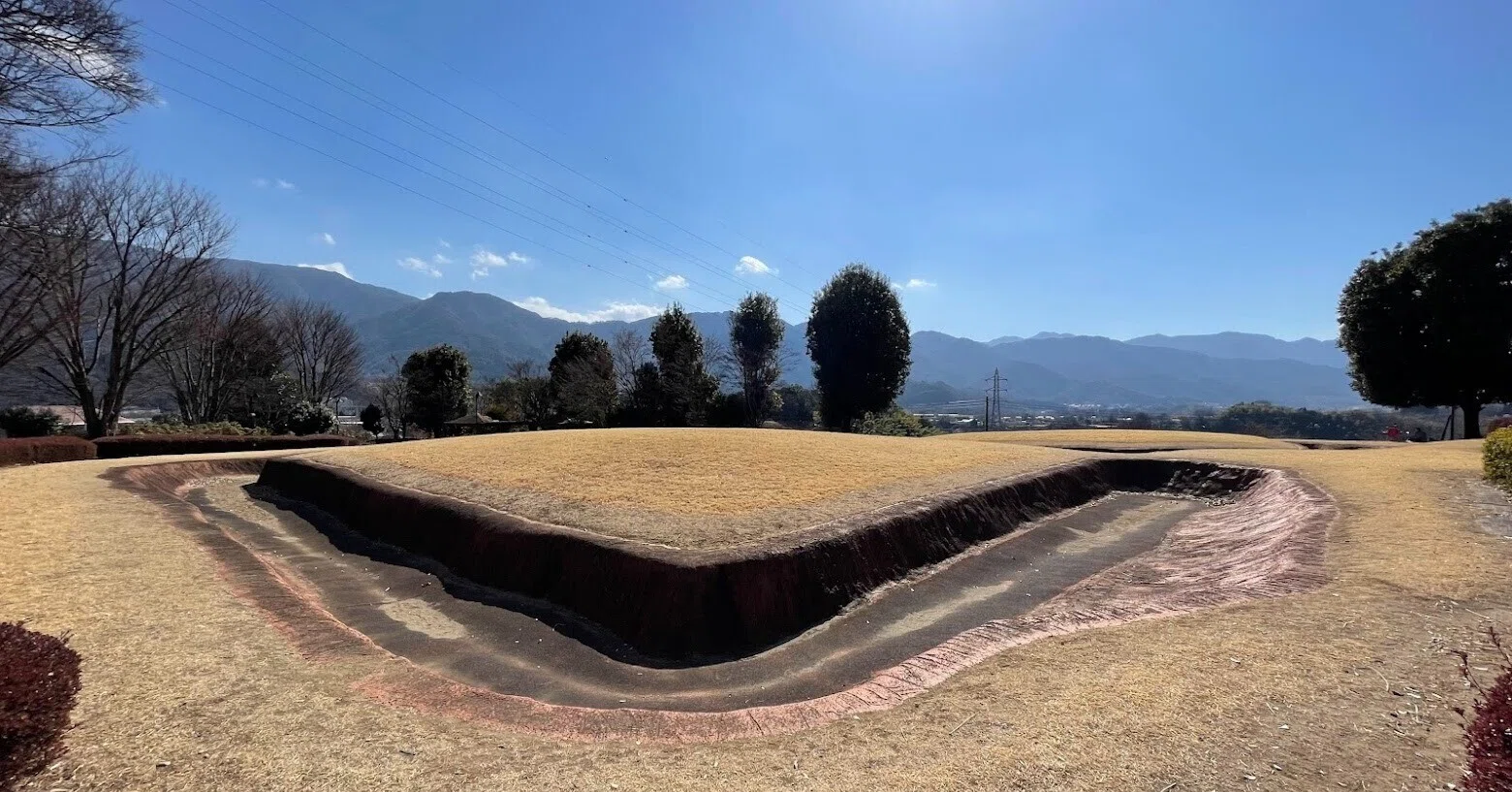 方形 周 溝 墓