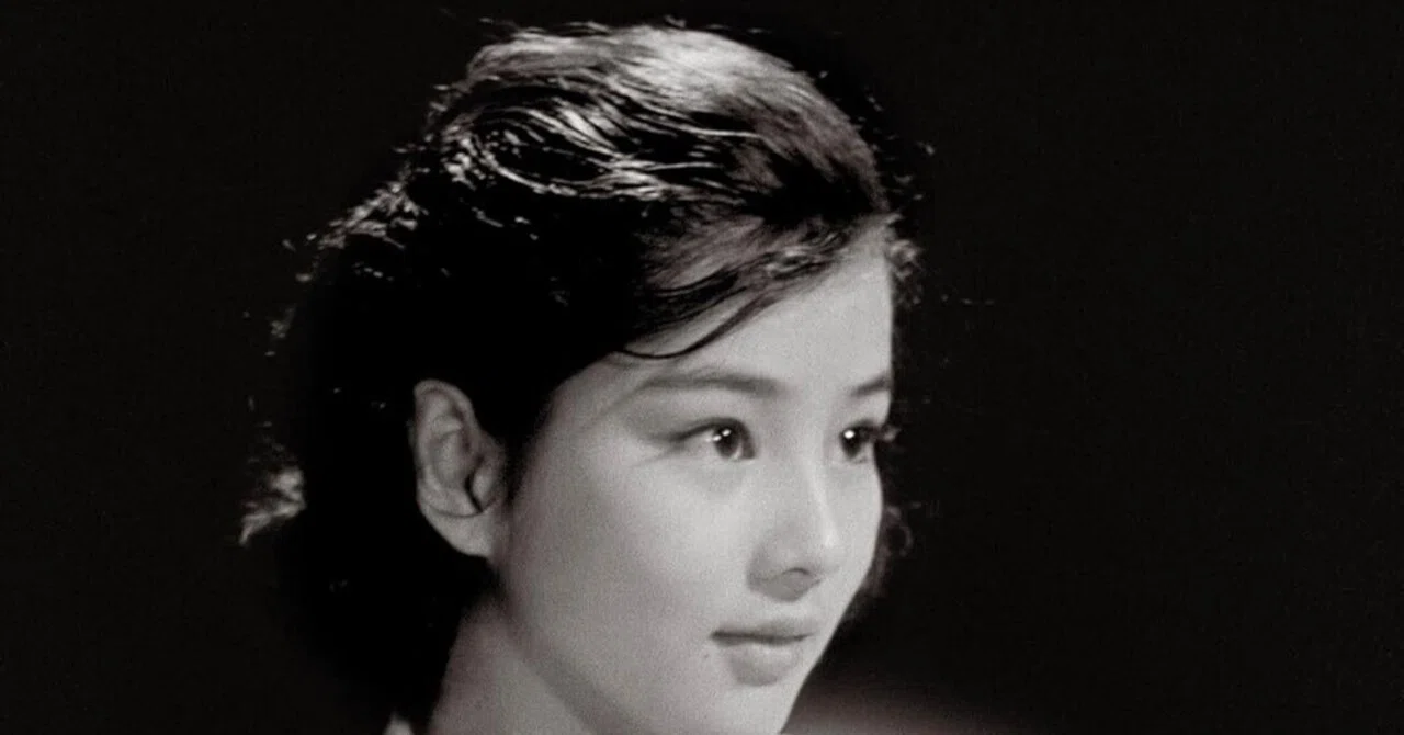 吉永小百合（1945.3.13- ）『吉永小百合青春時代写真集』文藝春秋 2024