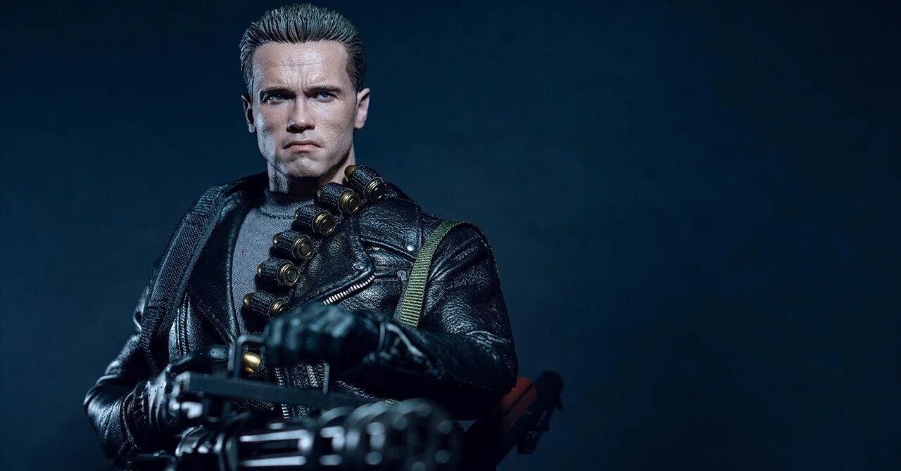 レビュー】Hot Toys T-800 (2.0) from 『ターミネーター2』 ｜Haruki's