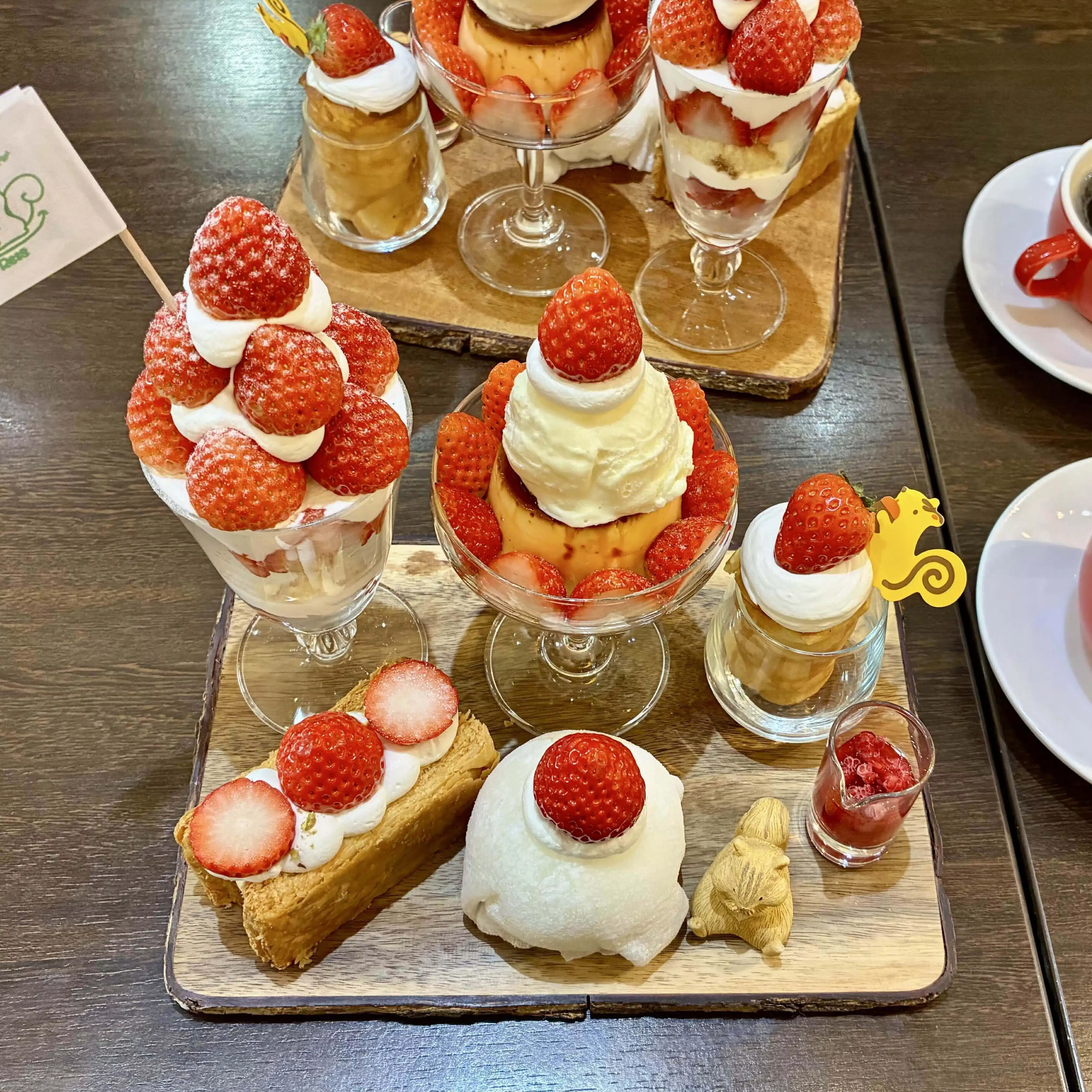 いちごパフェ（17）