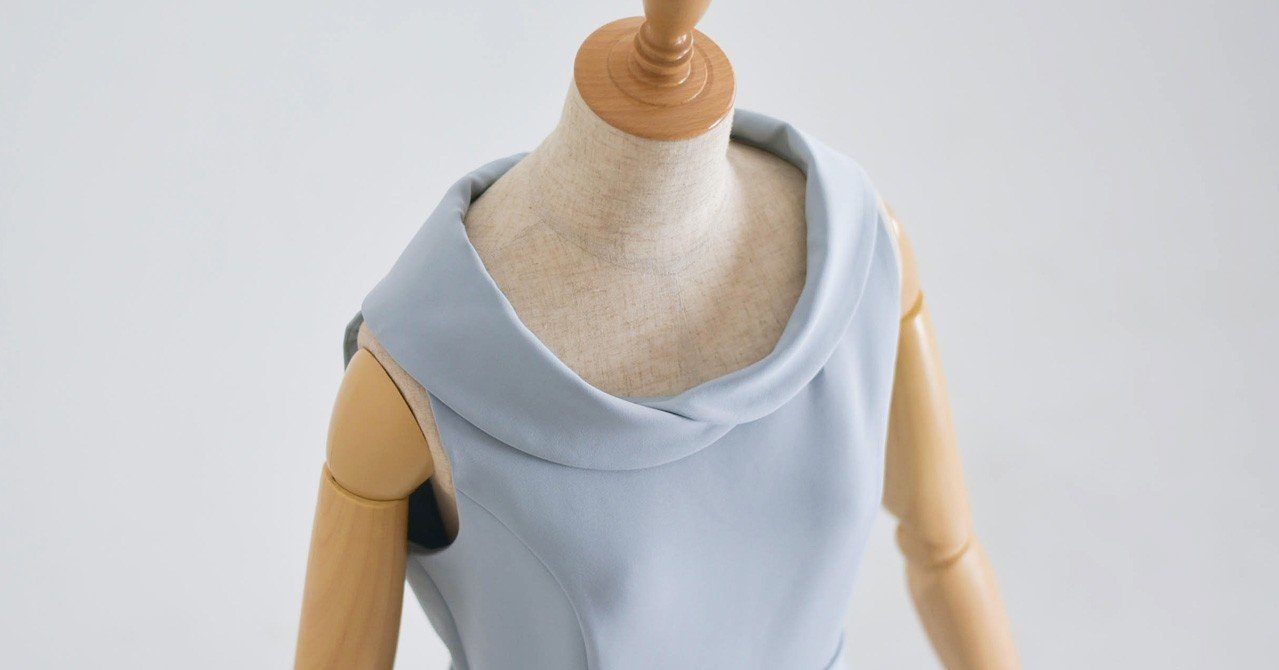 デコルテが美しく見える服 千花 Regina Note
