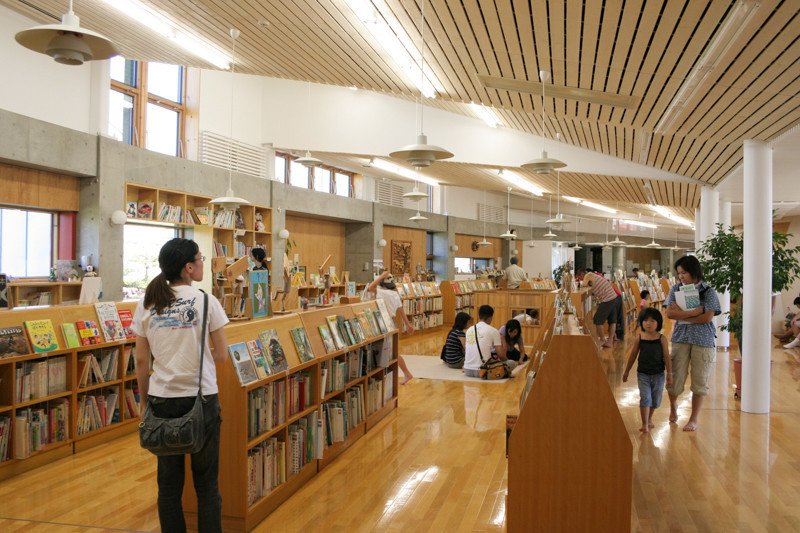 49 剣淵町（けんぶちちょう）／絵本の館｜Cookee Evina （海老名こうき）
