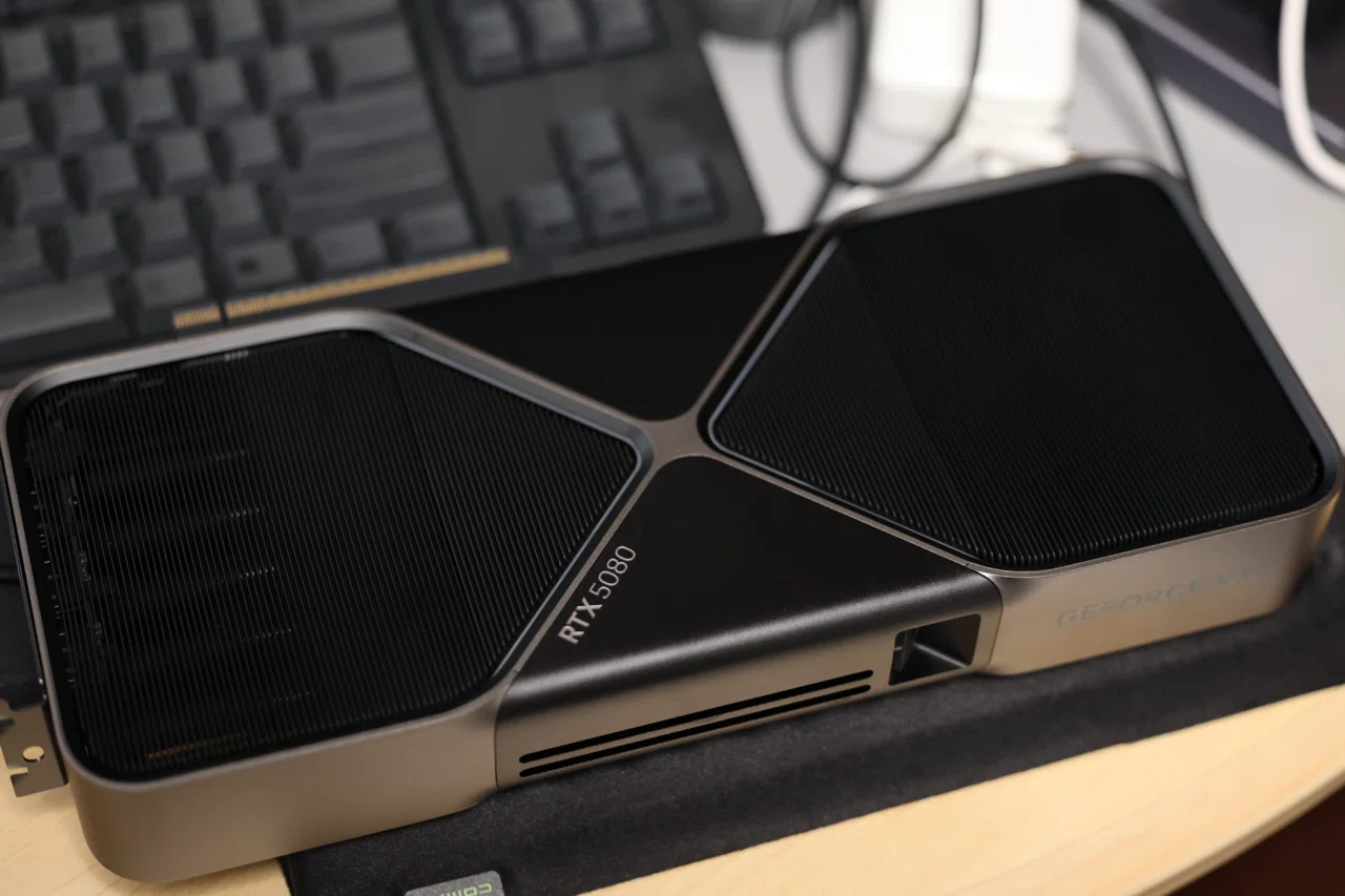 NVIDIA GeForce RTX 5080 founders edition着弾日記。｜ねこぱる