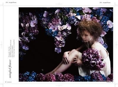 WORLD FLOWER ARTISTS 世界のフラワーアーティスト WORLD FLOWER ARTISTS 世界のフラワーアーティスト