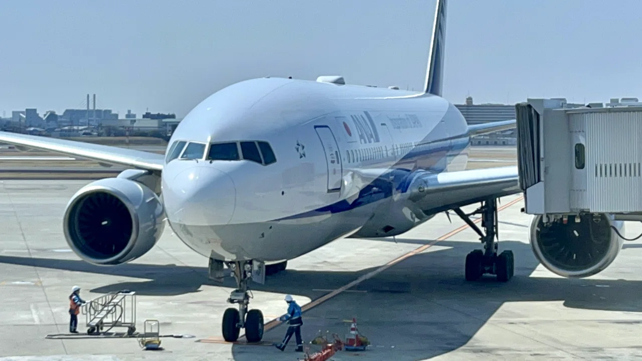 伊丹空港で飛行機撮影してみよう！(制限エリア内)｜しむらっち