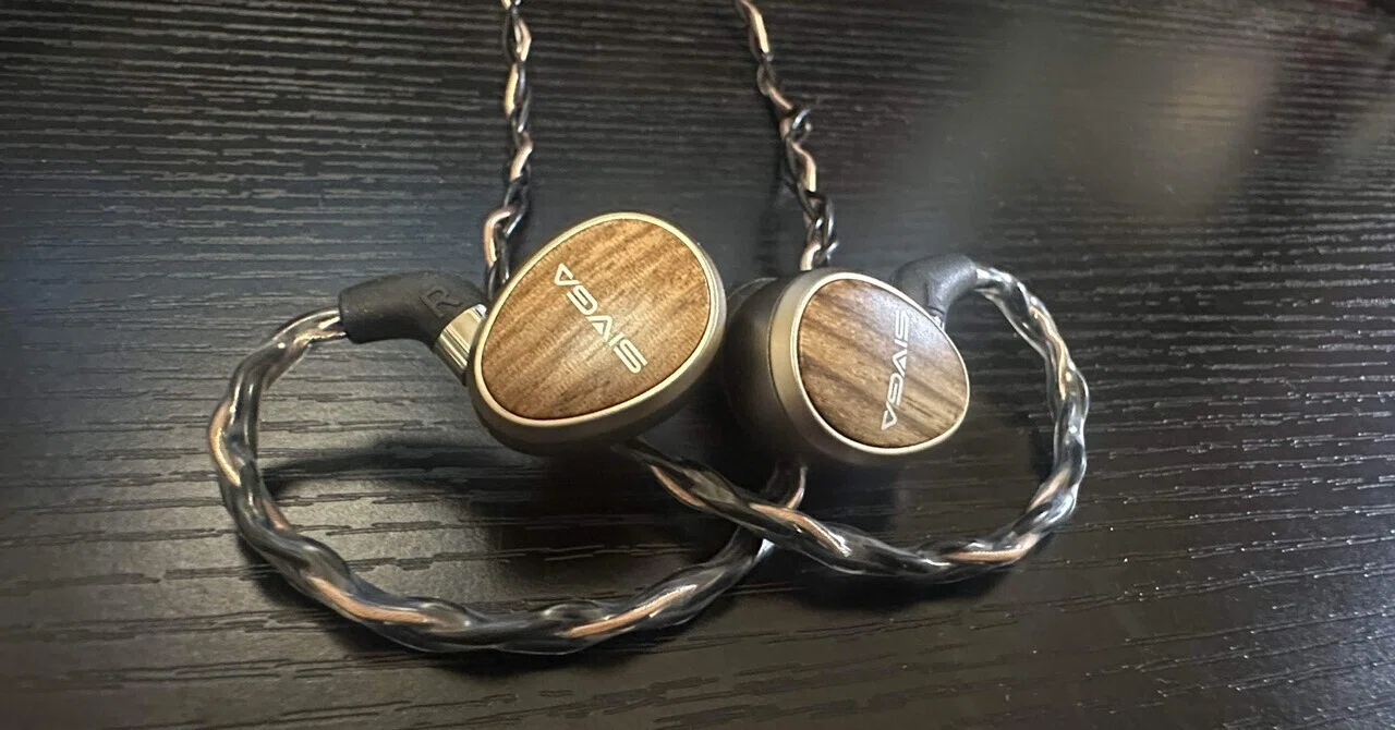 【ジャンク品】SIVGA Nightingale PRO 左右音量差有り 圧倒的なボーカルの透明感！SIVGAの平面駆動型有線イヤホン