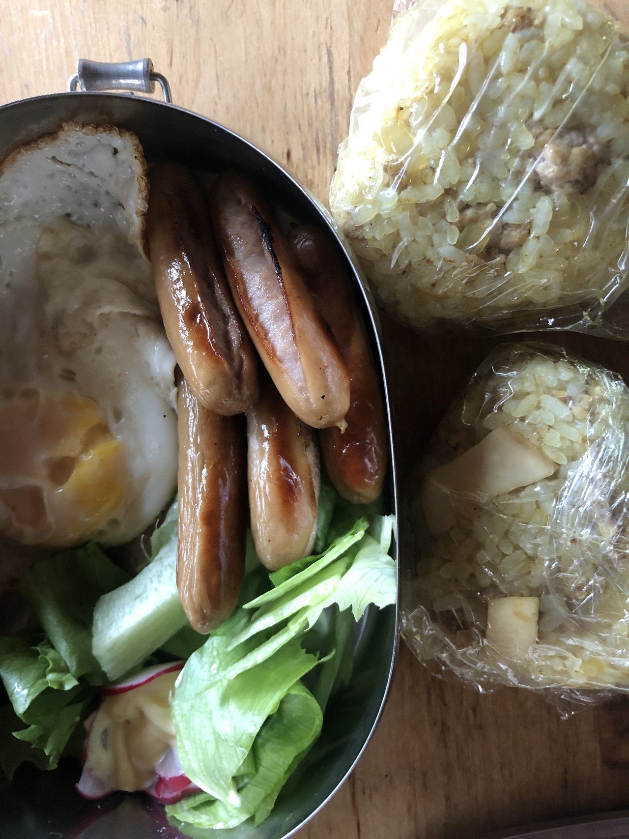 今日も今日とて弁当作り カレー味のおにぎり 冷やご飯をおいしく弁当にする術とか わか Note