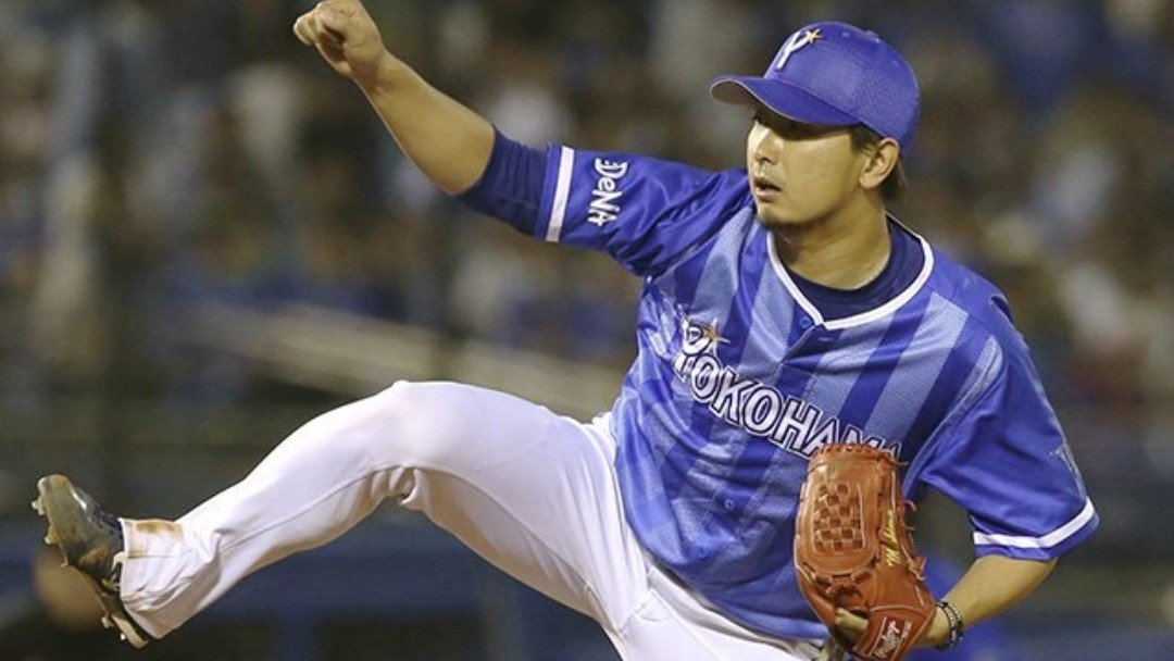 ベイスターズ2020年選手名鑑 三嶋一輝 背番号17「中継ぎ転向で才能開花