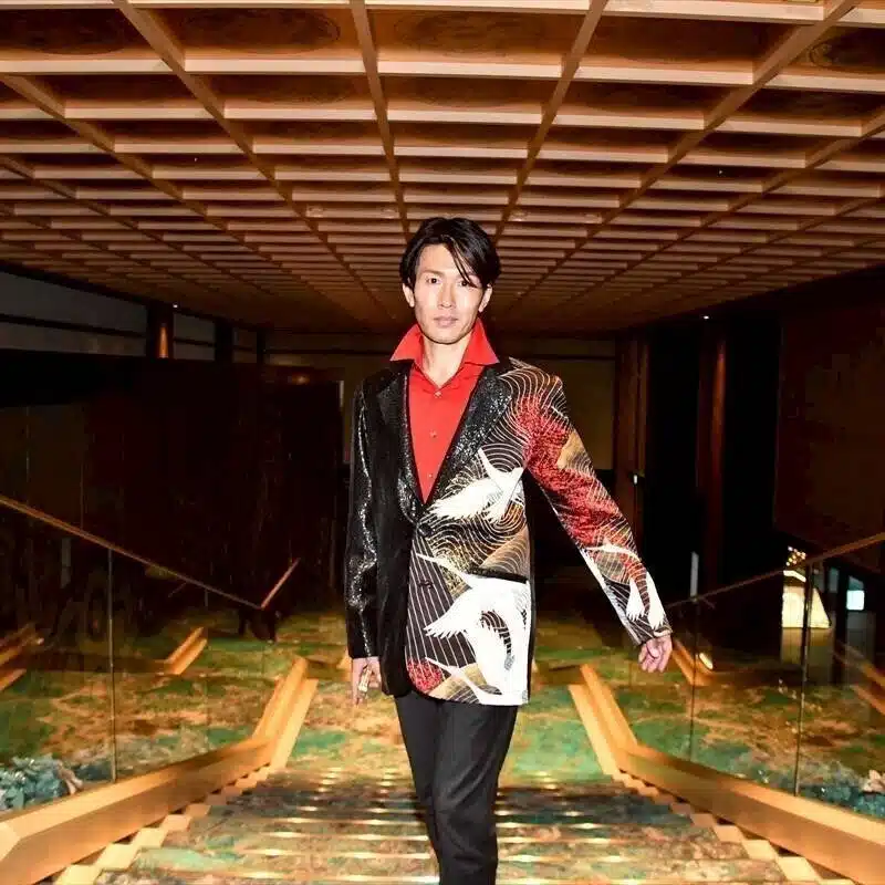 TOSHIO AKIYOSHI