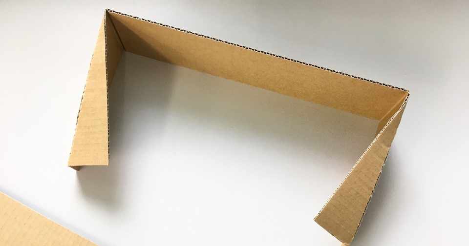5分でできる ダンボールで作るノートpcスタンド 西尾通哲 240design Michiaki Nishio Note