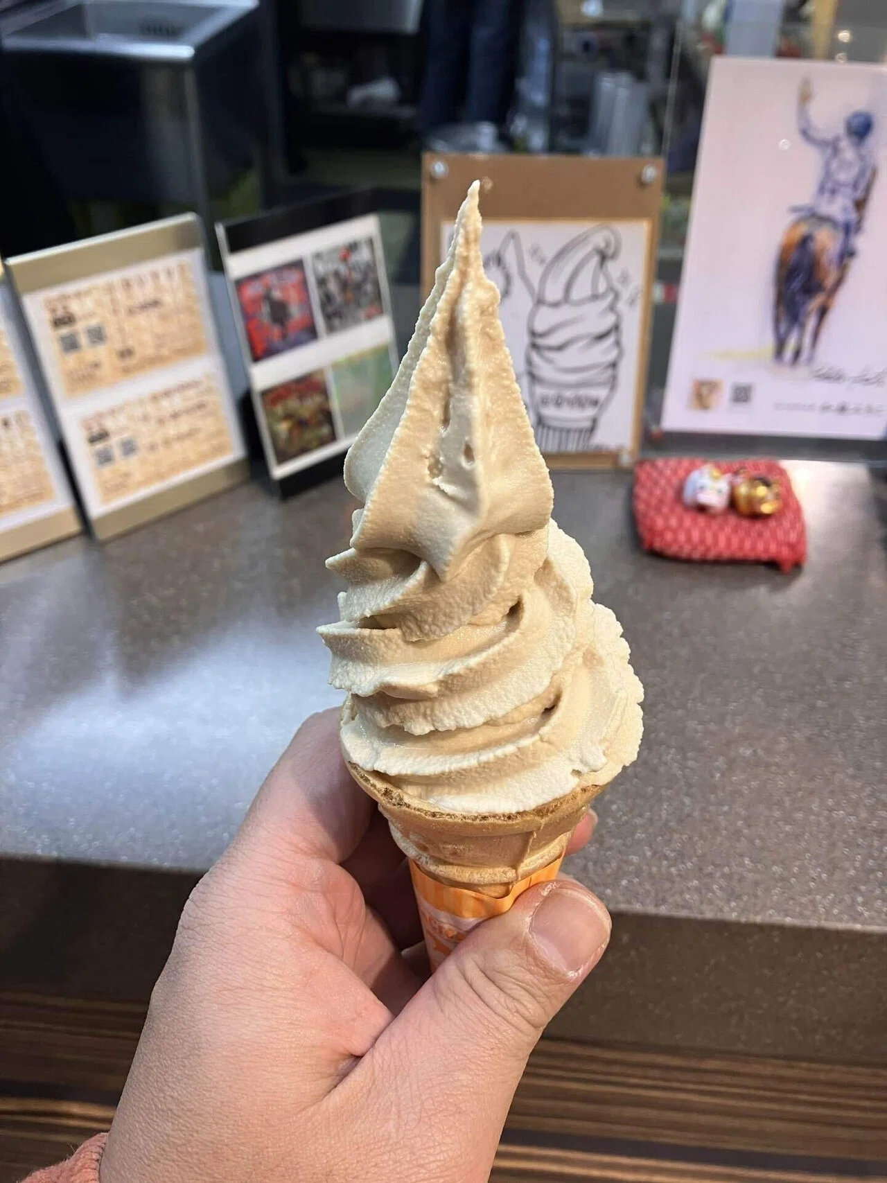 府中（東京競馬場）のあるきかた〜モカソフトを食べつくそう編〜｜the