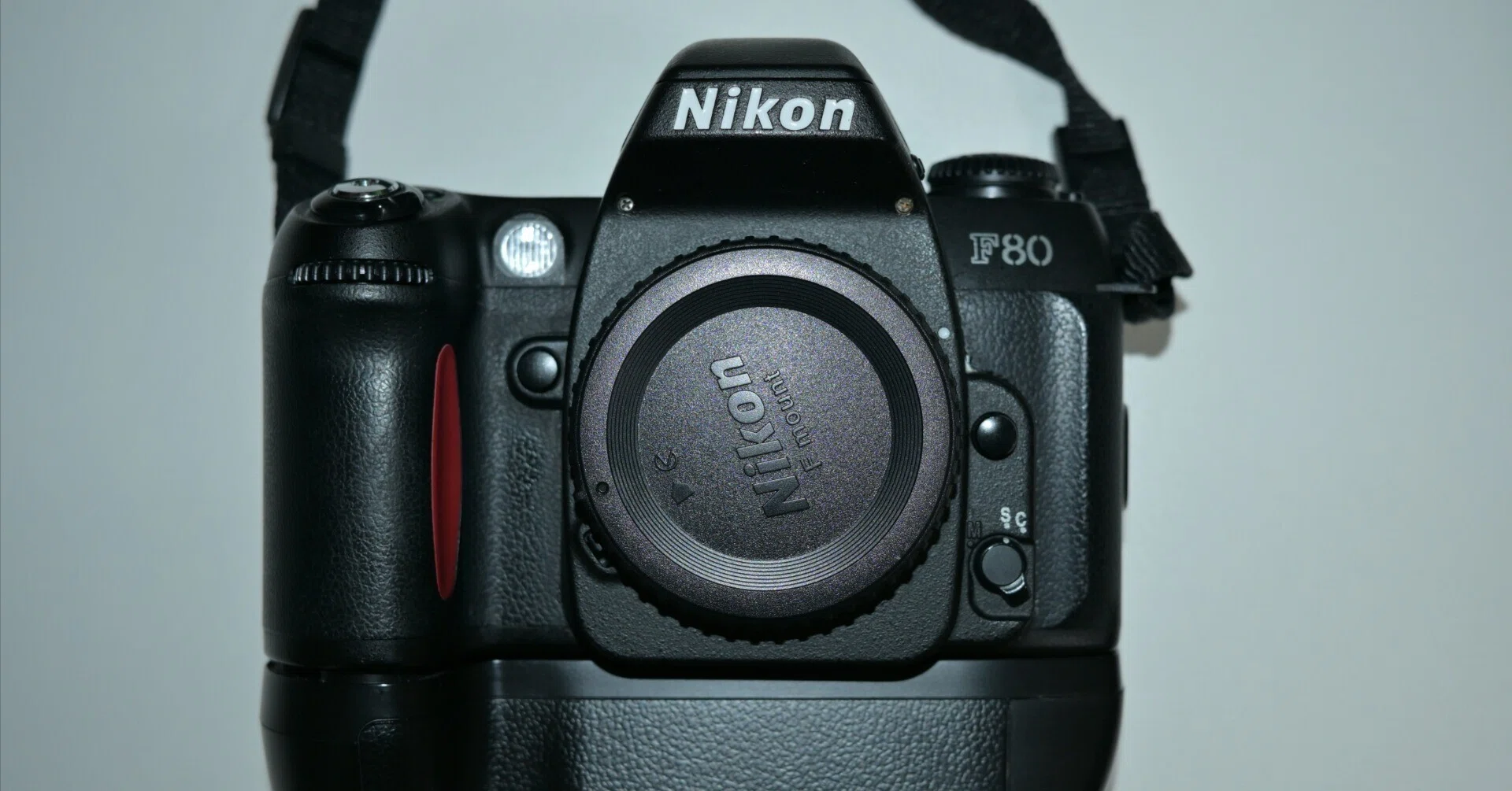 Nikon F80 フィルム一眼レフカメラ ニコン 【公式通販】 Nikon F80 フィルム一眼レフカメラ ニコン 【公式通販】