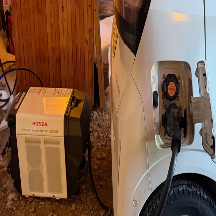開拓ノート#07 電力を自給する理由と、V2Hの実装｜竹下耕介｜酪農家