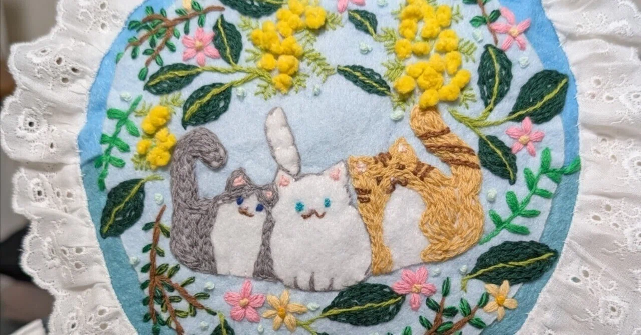 3月の刺繍ミモザと猫｜める