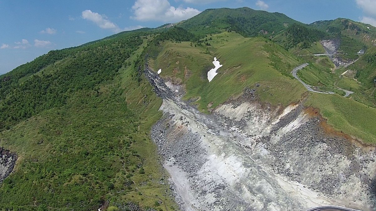 5月22日 溶岩流 ドローンを飛ばして鳥になろう Note 5月22日 溶岩流 ドローンを飛ばして鳥になろう Note
