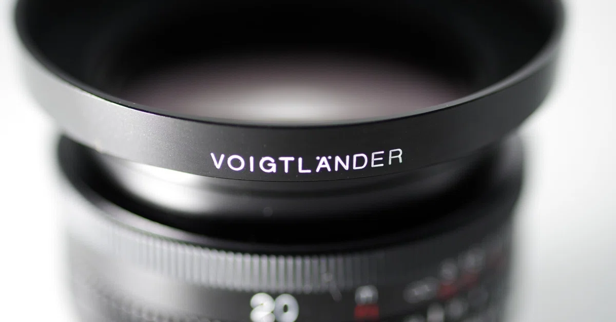 Dazzling Ancient Lens Barrels Part 12 (Voigtländer Color-Skopar SL