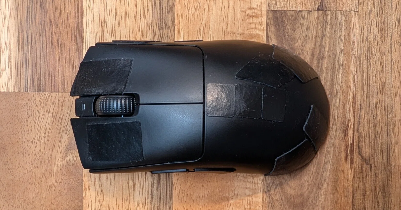 実機レビュー】DeathAdder V3 HyperSpeedは「手に吸い付く」マウス