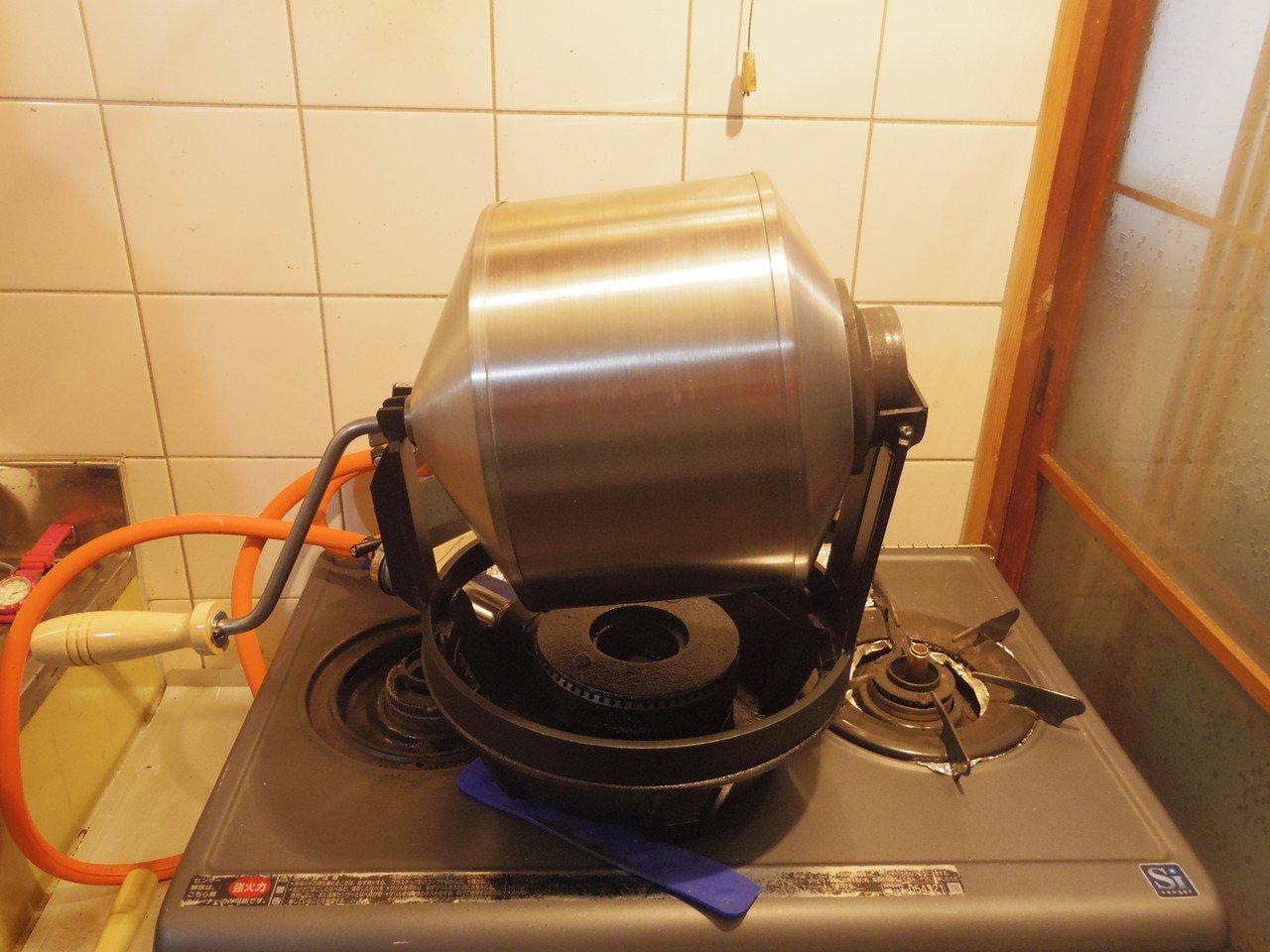 新しい手廻し焙煎機が来た!|珈琲とおやつ タコのまくら 新しい手廻し焙煎機が来た!|珈琲とおやつ タコのまくら
