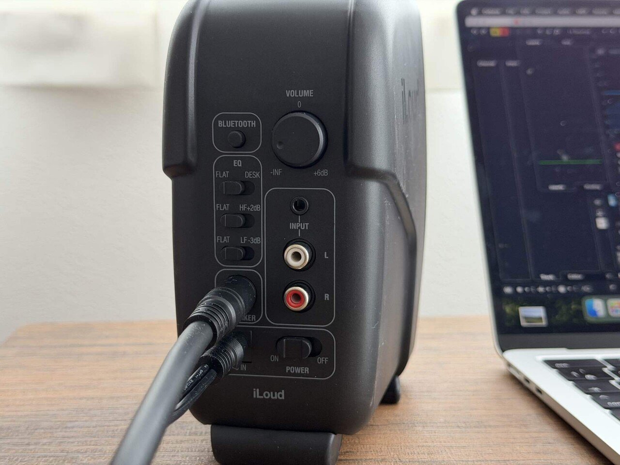 iLoud Micro Monitors 【DTM-クリエイター】 DTM]iLoud Micro Monitor[レビュー]｜Croquetteギター機材研究