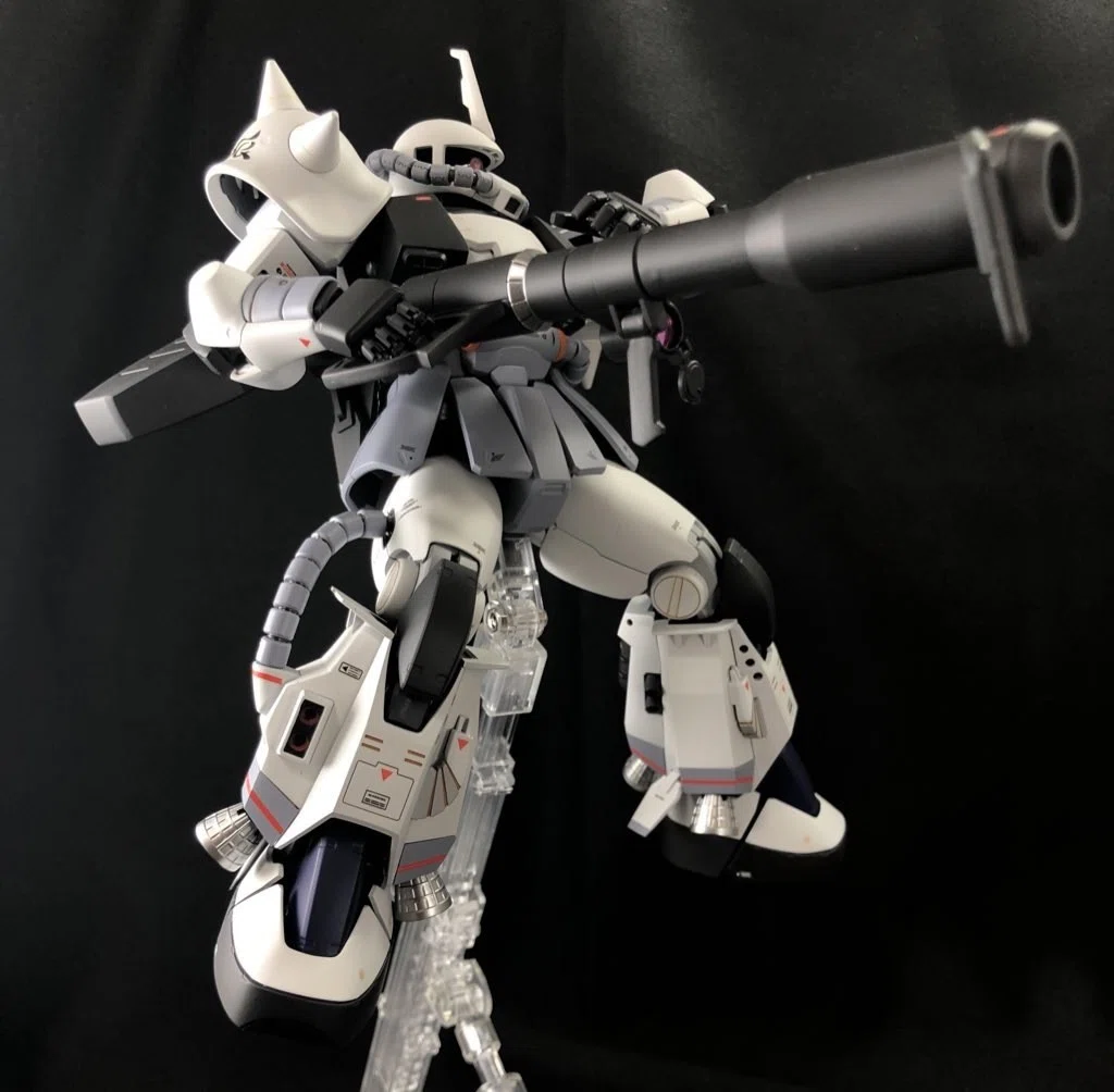 バンダイ『MG 1/100シン・マツナガ専用ザクII（カスタムタイプ