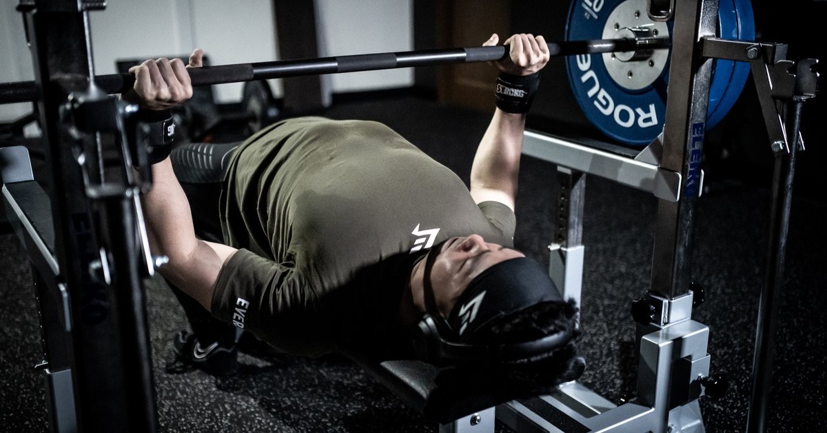 ベンチプレスでお悩みのあなたへ【動画案内所】｜今古賀 翔