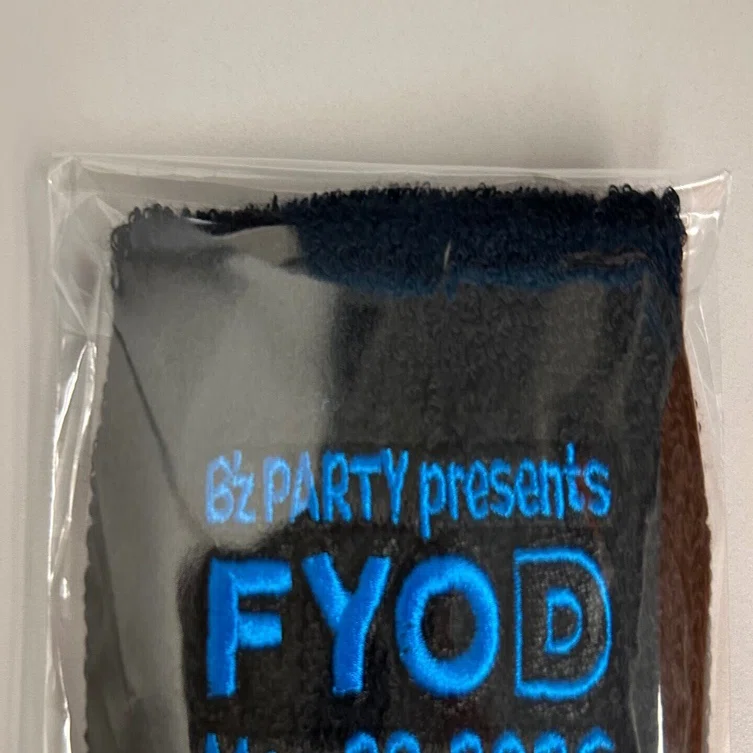 B'z PARTY presents FYOD リストバンド 入場者限定特典 新品未開封】B'z FYOD 来場者特典 限定オリジナルリストバンド - メルカリ