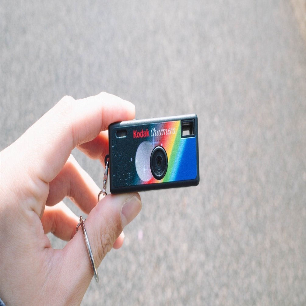 正規品 Kodak Charmera クリーム トイカメラ TYPE04 KODAK Charmera - Digital Camera Keychain (Blind Box) - Getty
