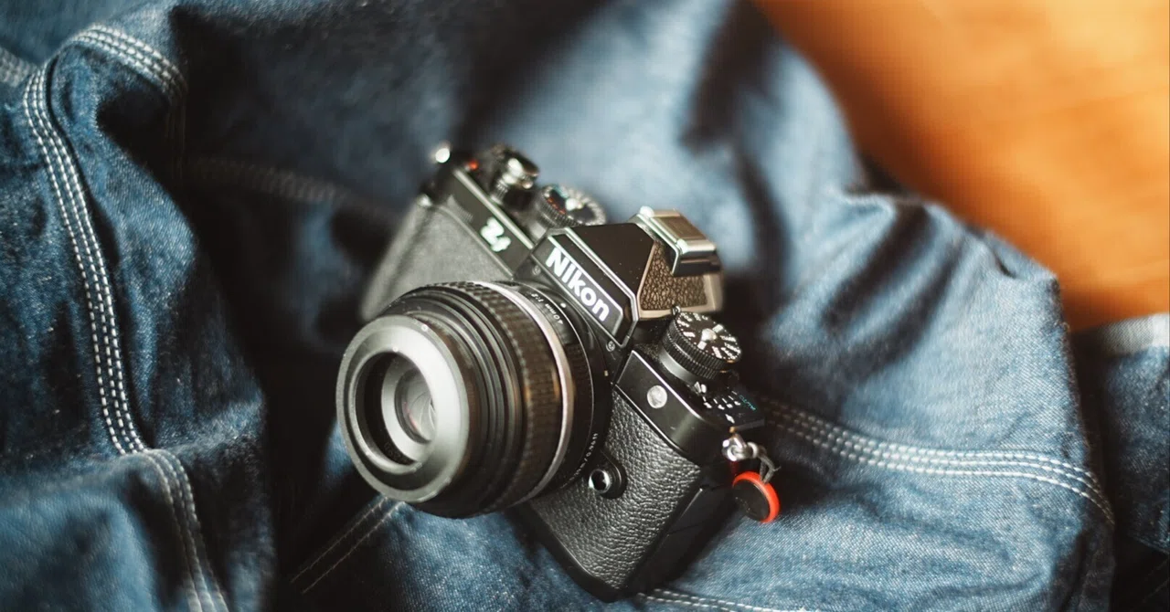 ショット数18885！ Nikon Z f  40㎜単焦点レンズキット ショット数18885！ Nikon Z f 40㎜単焦点レンズキット