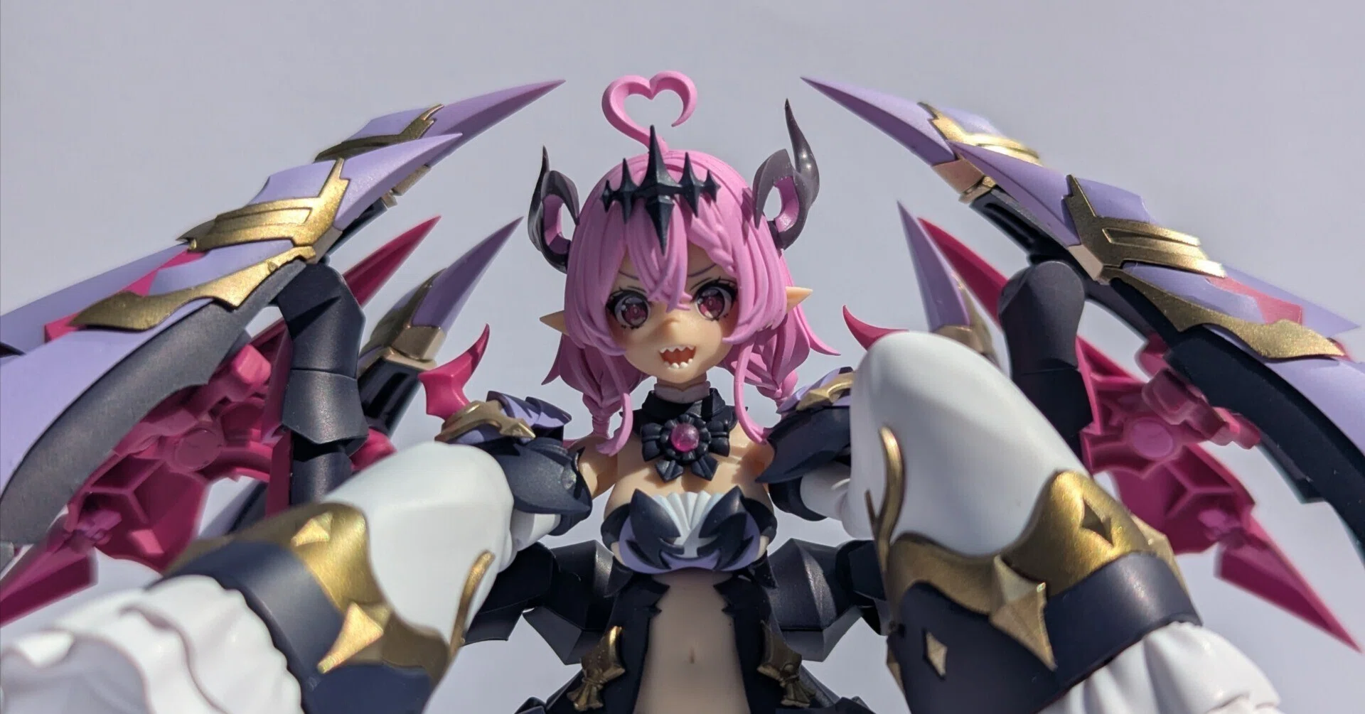 第14回】アルカナディア「ギィ」完成！〜初めての塗装と、老眼と、娘の
