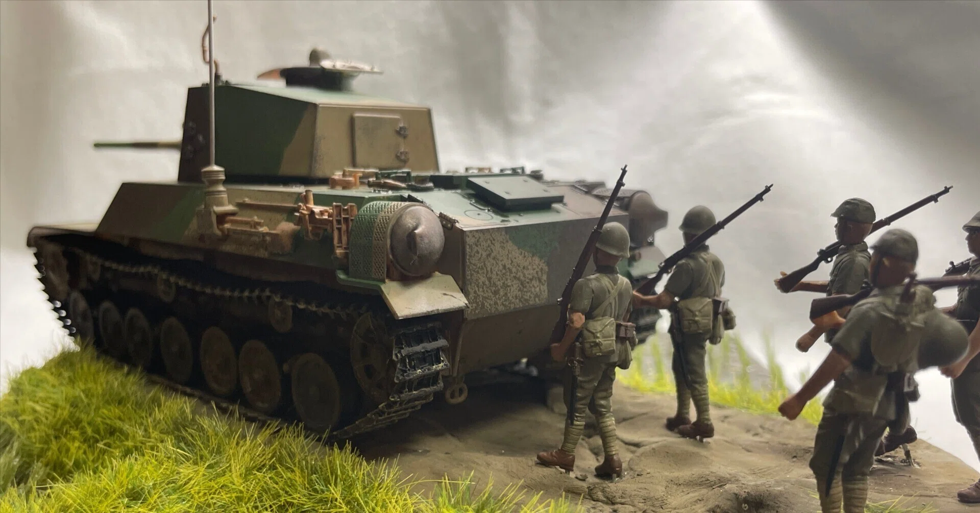 ジオラマを作ろう！【ファインモールド 四式中戦車 量産型】｜でこぽん