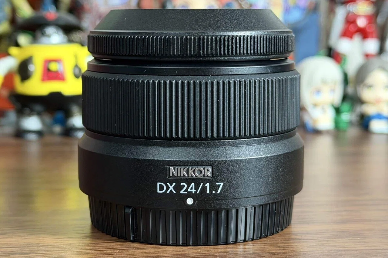 Nikon Z50 ボディと NIKKOR DX 24mm f/1.7 レンズ Nikon Nikkor Z DX 24mm f/1.7 Announced | Amateur Photographer